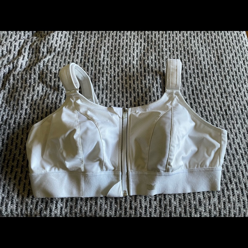 SHEFIT high impact sports bra 2XL